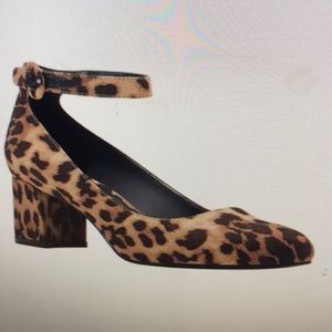 Bandalino Leopard print block heel pump